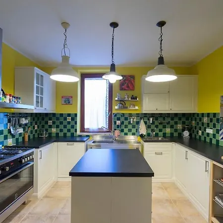 別荘 Rural Holiday Home In Montecarotto With Swimming Pool