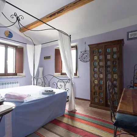 Rural Holiday Home In Montecarotto With Swimming Pool 別荘