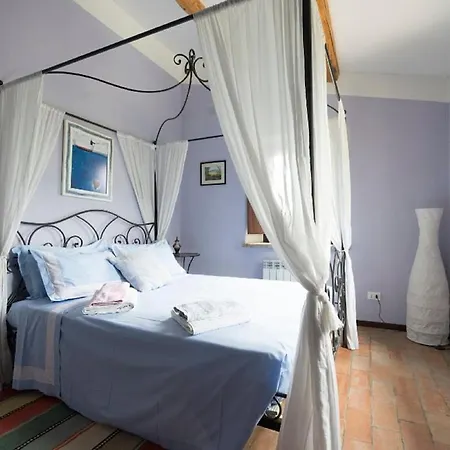 Rural Holiday Home In Montecarotto With Swimming Pool 別荘 Montecarotto